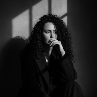 cynthiabressan_'s profile picture. American🇺🇸 |Entrepreneur| Soul & body ✨Economist |Realtor® |Wellness Enthusiast 🌊♻️📚|Not being kind to animals is primitive. 📍FL