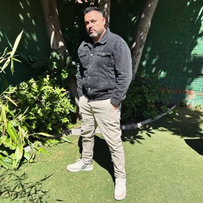 historiasocial1's profile picture. Profesor de Historia, la tarea es hacer de los estudiantes personas criticas e informadas, hacer conciencia de clase en todos ellos...