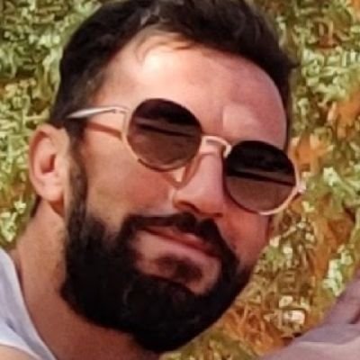 zakiceramica's profile picture. 