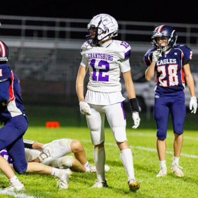 DevanHolmstrom's profile picture. |Class of 2028| 6,0 | Bw 160 |RB/ILB | Bench 190 | Squat 310 | GPA 4.0 | GHS | Cell: 715-371-1255 |