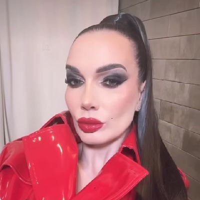 VivianGodd96536's profile picture. 