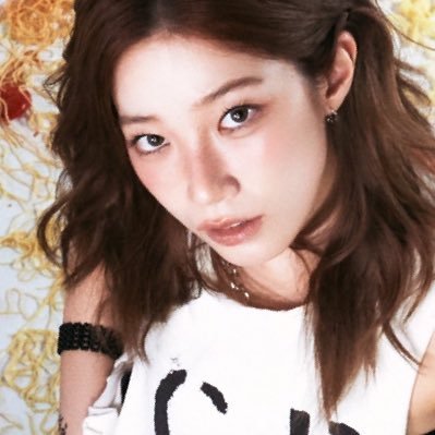 zuhakookv's profile picture. phd in taekookism