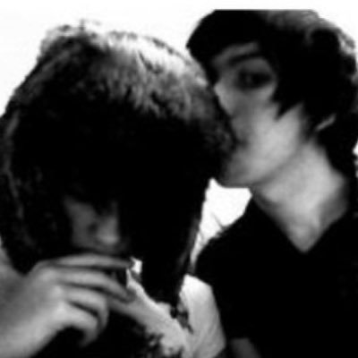 tornvelvets's profile picture. (un)fortunately a gleek | minors do not follow