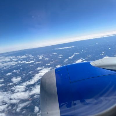 utouto176's profile picture. 家族、世界中の人達がハッピーになれますように♪