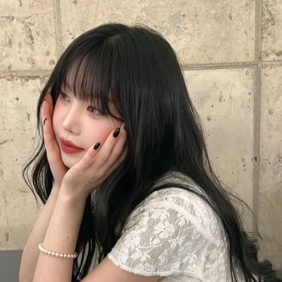 soojain's profile picture. The world’s divas.