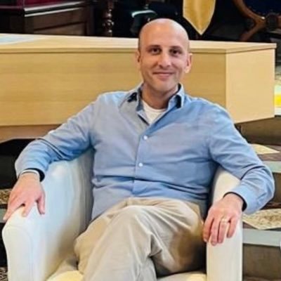 gybezalel's profile picture. Deputy Head Academic @CityofLdnSchool. PhD @Cambridge_Uni.  Author of #TeachingClassroomControversies: https://t.co/fI41kTiAnj