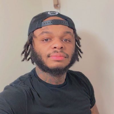 MikeMase215's profile picture. 