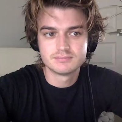 giveuanythiing's profile picture. 26 | she/her