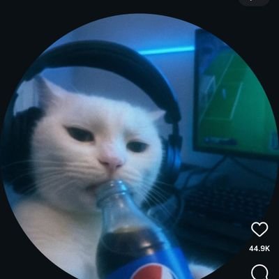 _ayush31's profile picture. Fun/Memes ⚙️, Global Trends & AI/ Tech
Opinions included (because AI can’t have them yet 😉)