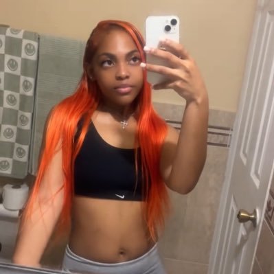 txsity's profile picture. bull♡