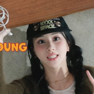 bbestoftwice's profile picture. 🍭