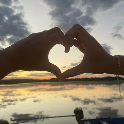oleziasensata's profile picture.