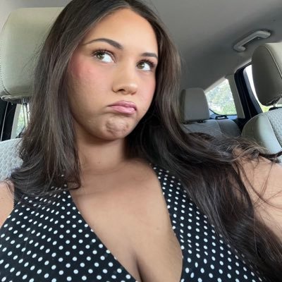 eazybreezy4u's profile picture. 