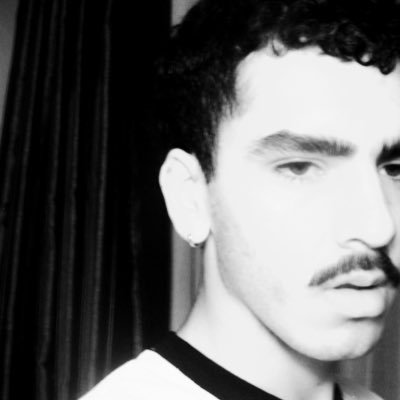 williamzofeifs's profile picture. he/ him | aries