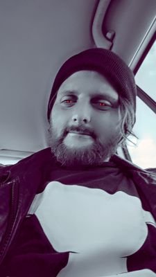graveyard_g0d's profile picture. #macabremob
X Indiana Hardcore X 
🕸️stay negative🕸️💚🖤
