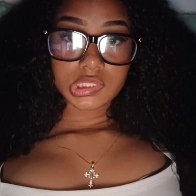 luvsmyswag's profile picture. #swagtwt