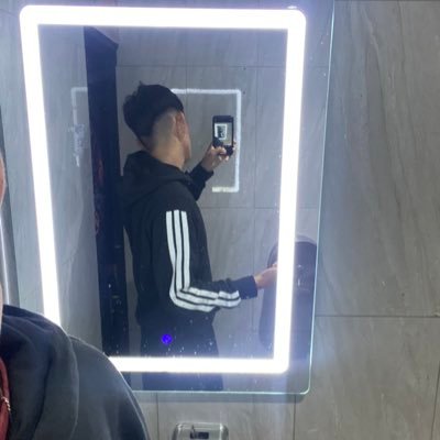 _guillexx_mocl's profile picture. No me interesa ❌ |                    𝒰́𝓃𝒾𝒸𝑜 𝑒 𝒾𝓃𝒸𝑜𝓂𝓅𝒶𝓇𝒶𝒷𝓁𝑒 🧃🏖️