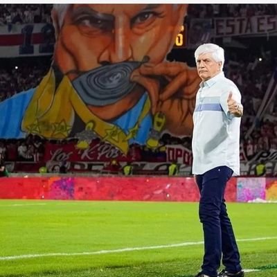 HSarmiento94233's profile picture. 