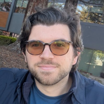 gethackteam's profile picture. AI, Web Dev, Developer Experience & DevRel @ibmdata ⚡ 🥑
Tech Author, Speaker, Entrepreneur 🚀  
Sharing opinions

(✉️ hello@hackteam.io)