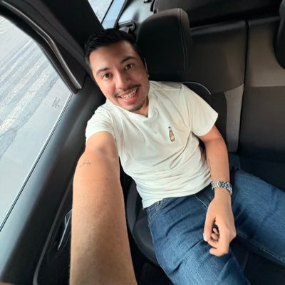 mariano_gl17's profile picture. Maestrando en Derecho // Creo en la Revolución de las Conciencias // Vecino de Benito Juárez // 🇵🇸