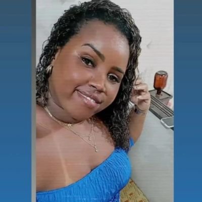 Alessan89176205's profile picture. VIVER É DIFERENTE DE ESTAR VIVA🤌🏾
DOCE COMO UM LIMÃO, CALMA COMO UM FURACÃO💨