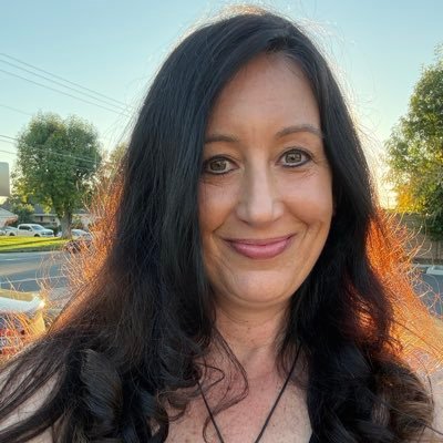 Heidi_Timmons's profile picture. Writer Reader @Starbucks Drinker #PitchWars Alum ~ Hufflepuff / CA WV VA Lawyer