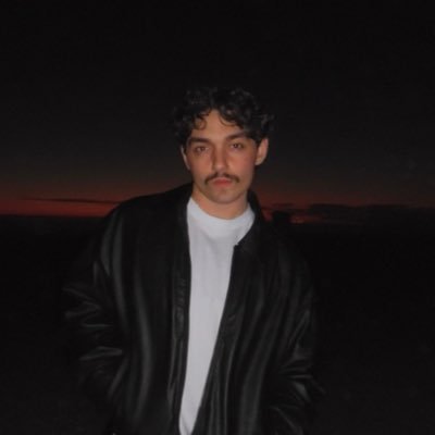 grant0hanian's profile picture. idk