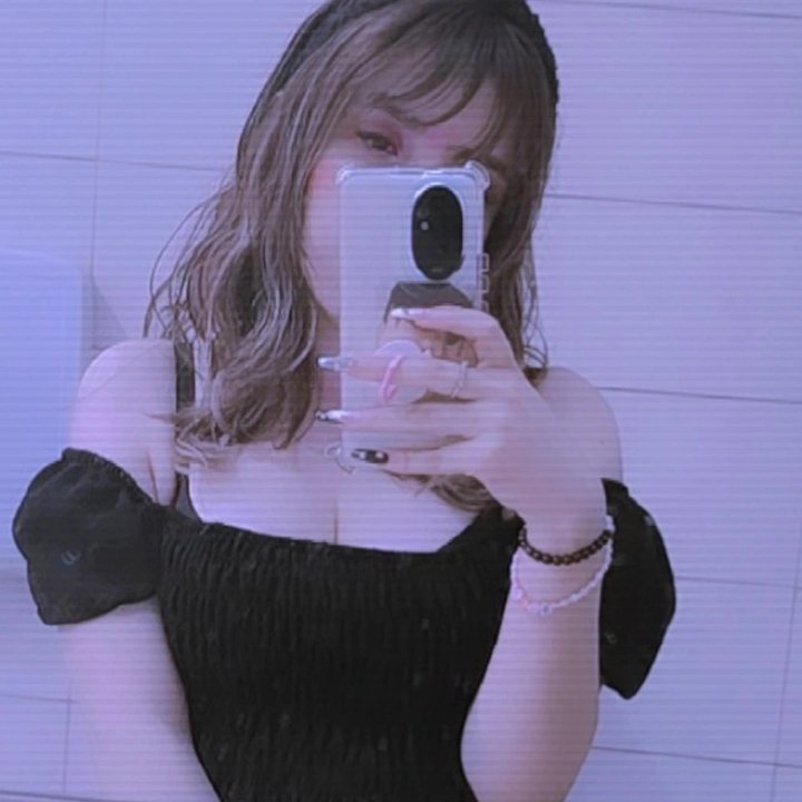 xpetitmoon's profile picture. ミ   🌸ғangιrl; ღCosplay; 𝐆𝐞́𝐦𝐞𝐚𝐮𝐱; I was born through warm writings.🌻 𝐄𝐬𝐬𝐚𝐲𝐞𝐳 𝐝'ê𝐭𝐫𝐞 𝐮𝐧 𝐚𝐫𝐜-𝐞𝐧-𝐜𝐢𝐞𝐥 𝐝𝐚𝐧𝐬 𝐥𝐞 𝐧𝐮𝐚𝐠𝐞 𝐝𝐞 𝐪𝐮𝐞𝐥𝐪𝐮'𝐮𝐧.☁