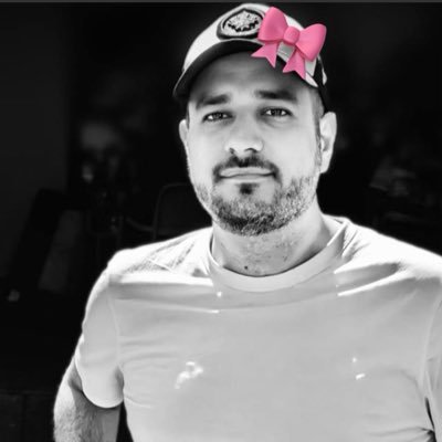 AzizkhaniSaman's profile picture. 🏔️