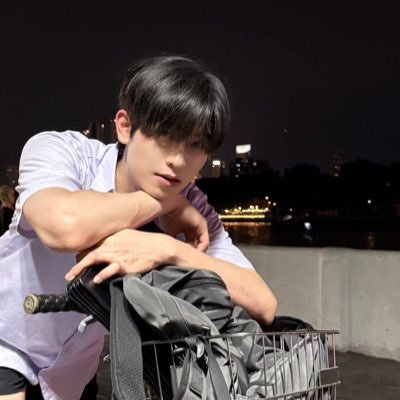 Sarayurima's profile picture. 🎐 ⸝⸝⸝⋆🚏t-pop dmd dexx TT /•᷅•᷄\Ⳋ 
               
                      200X mf 24/7 🦆🐰 เขามีคู่เรามีหนี้