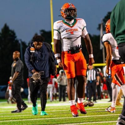 ZhcyeThomas's profile picture. G.W Carver Highschool 2026 Football Captain LB/RB| 5’11, 205| Squat 515| Bench 305| PC 275| 3.4 GPA| First Team All District ⭐️⭐️⭐️⭐️- cell: 504-519-6246