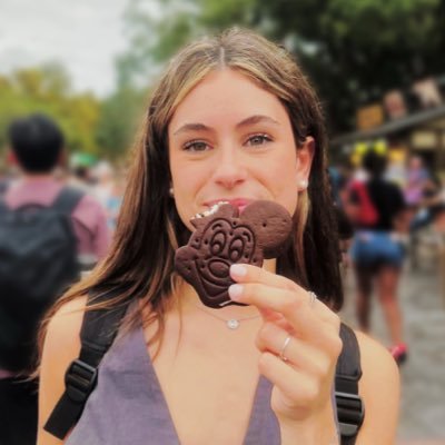 angie__CA's profile picture. {Casi Ángeles del mañana} Lola🎀 Mateo 👑 #LOLITEO • @abraldesdata