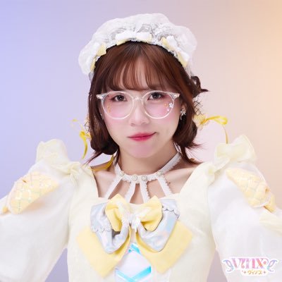 Tatah_vinx's profile picture. #สวนดอกไม้ของต๋าเอ๋ง 𝞋𝞎 fairy / fortune — 黄色 kawaii zone #TatahViNX #ViNX ꒱ 🌙 for work : 0830315309 .ᐟ
