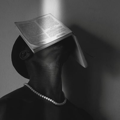 desmondderaudeh's profile picture. Beyoncé Lover | Feminist | CNA enthusiast |
Longlisted for Commonwealth Short Story Prize '24 | Winner '24 @AprilCentaur