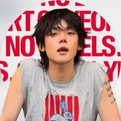 cuntressjnk's profile picture. the account where no one is safe from a dragging