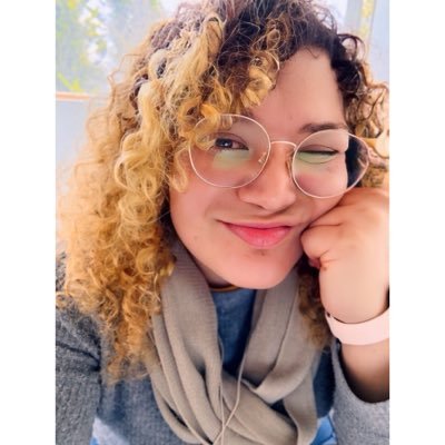queondaianna's profile picture. Melomana| running| amo el piano|