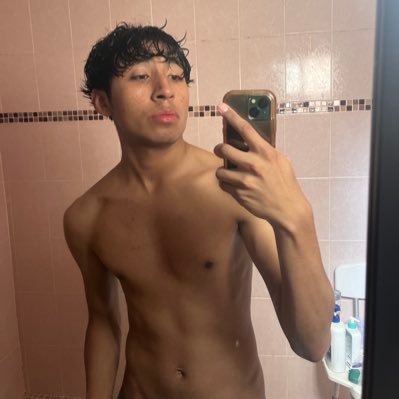 astr7s's profile picture. 18+ | i rt gay/male роrn. #ilovemen. ❤️ avi is me