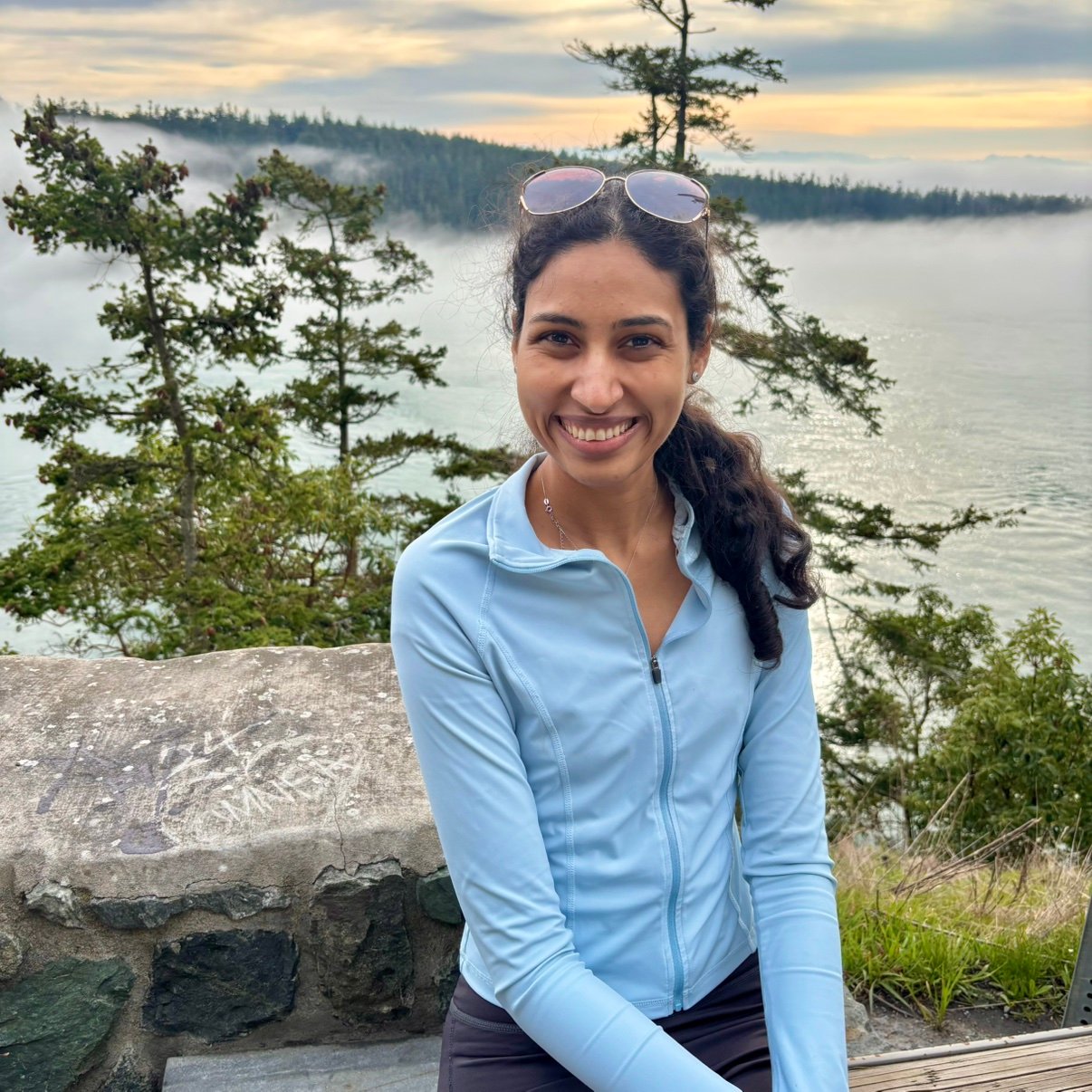 pvhuddar's profile picture. 