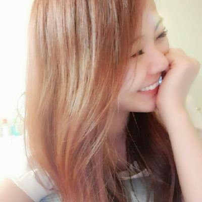 KAMKAM3468's profile picture. 테슬라(TSLA) 장기투자자.