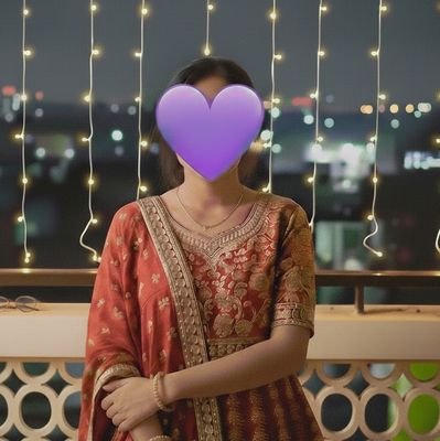 S_N_SH_E_'s profile picture. 20 | web + DSA  | programmer 💜