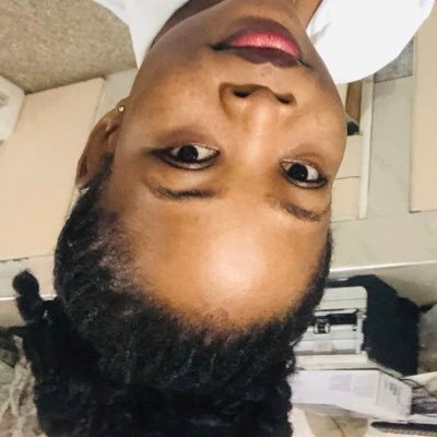 _osahenru's profile picture. Edo girl |🇬🇭🇳🇬| on twitter or off, same energy. No persona. scientist at day software engineer at night sometimes vampire 😘😁🧛🏾