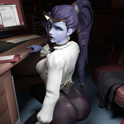 naughty_female_'s profile picture. feel free to dm❤️.  18+                       my hubby @MFarmerDante.      my wifey @ScarlettXeo