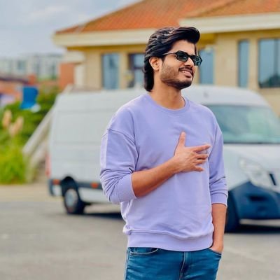 srikanth1747066's profile picture. 