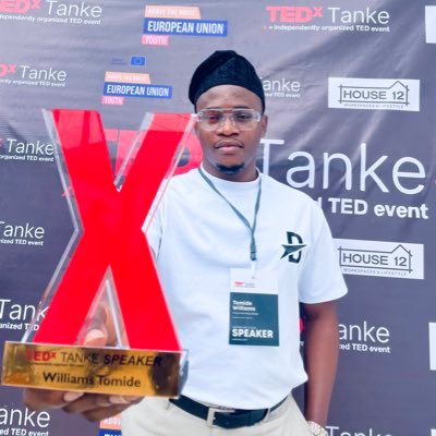 tomidewilliams's profile picture. 