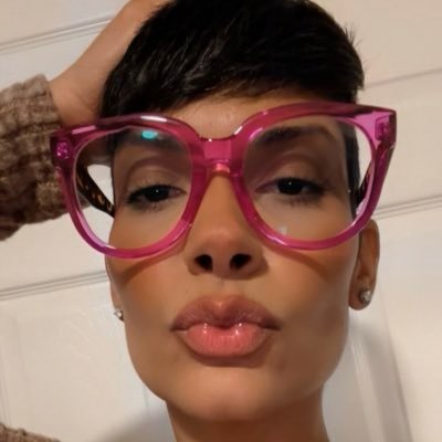 B3autyByJaeL's profile picture. 