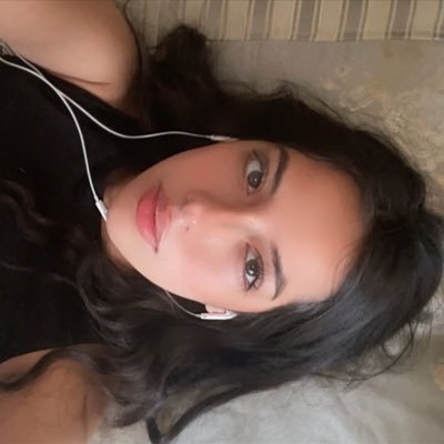 dannxlarez's profile picture. chairman of the tortured poets department.  writing plot twists for a life that’s still unfolding @thestoryofdanna