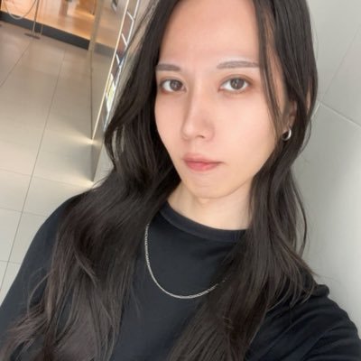 Rei_kinu's profile picture. REI EDITION WORKS™︎ / Movie Creator / Videographer / Art / Design / Fashion / Gardening / Piano / YAMAHA SR400 / BMW Z3 / フリーランスの映像エディターなロン毛ボーイ。