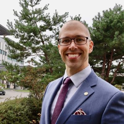 MikeBosack's profile picture. International Negotiator, Peacebuilder, War-tested Leader・Special Advisor @YCAPSjapan・Founder @ParleyPolicy • All views my own