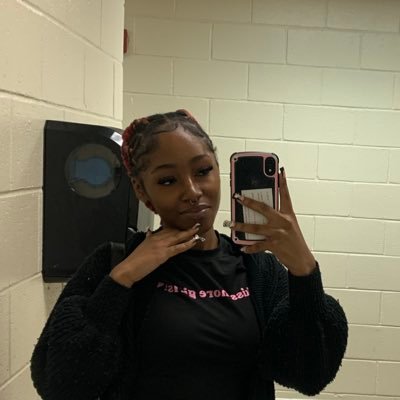 lisaajustcbfw's profile picture. #whw