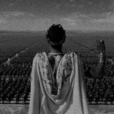 ThoughtsOfTolu's profile picture. 